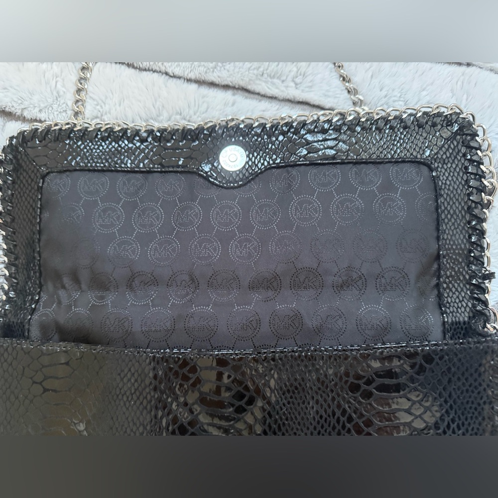 Michael Kors Black Snakeskin Chain Shoulder Bag - Picture 3 of 4